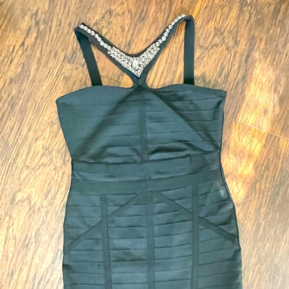 Dresses & Skirts - Black Bodycon Dress